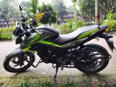 CB Hornet 160R CBS